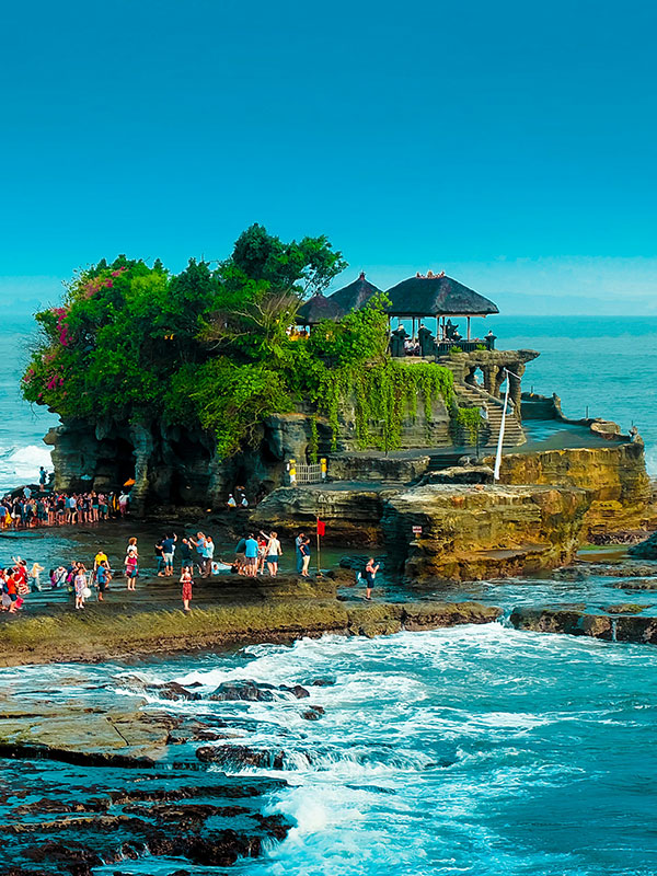 tour-tanahlot